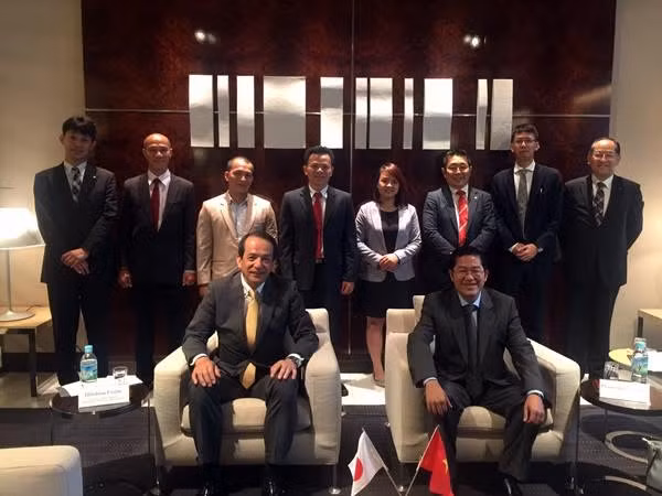 HDBank và ngân hàng Senshu Ikeda ký biên bản hợp tác ghi nhớ vào ngày 27/07/2016. HDBank và ngân hàng Senshu Ikeda ký biên bản hợp tác ghi nhớ vào ngày 27/07/2016.