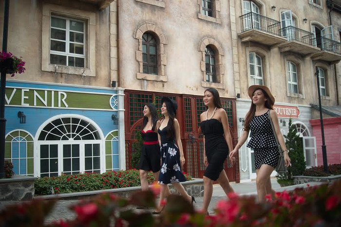 Làng Pháp trên Bà Nà Hills. Làng Pháp trên Bà Nà Hills.