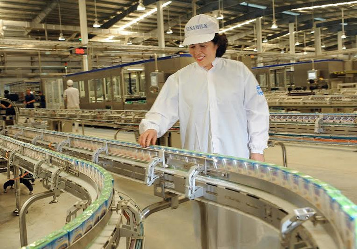 Bà Mai Kiều Liên – Tổng Giám Đốc Vinamilk tại siêu nhà máy sữa Việt Nam của Vinamilk. Ảnh Nguyễn Á. Bà Mai Kiều Liên – Tổng Giám Đốc Vinamilk tại siêu nhà máy sữa Việt Nam của Vinamilk. Ảnh Nguyễn Á.