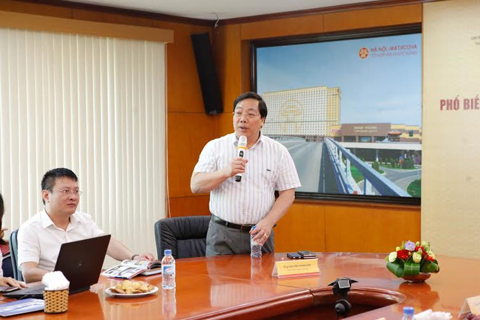 Đại sứ Việt Nam tại Liên bang Nga khẳng định các doanh nghiệp đang đứng trước thời cơ vô cùng quý giá để thúc đẩy hàng hóa vào thị trường Liên bang Nga. Đại sứ Việt Nam tại Liên bang Nga khẳng định các doanh nghiệp đang đứng trước thời cơ vô cùng quý giá để thúc đẩy hàng hóa vào thị trường Liên bang Nga.