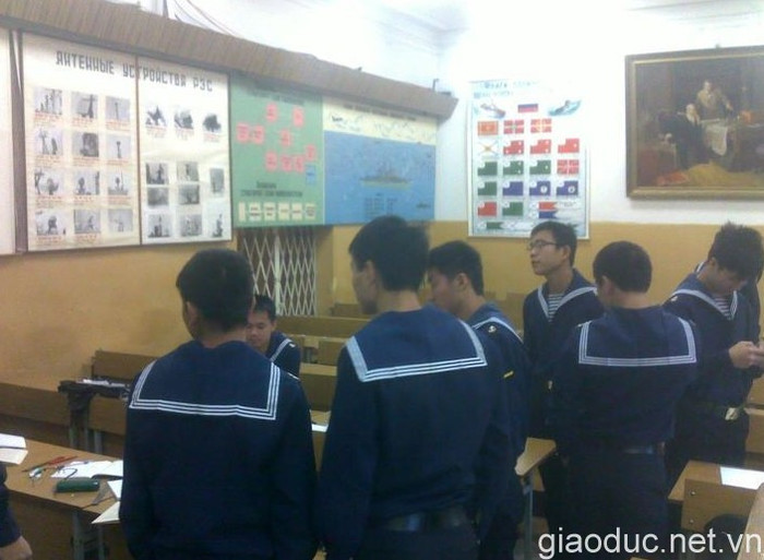 Trên lớp học. Trên lớp học.