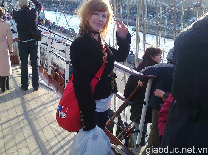 Vẻ đẹp Nga được các học viên Hải quân Việt Nam lưu giữ làm kỷ niệm Vẻ đẹp Nga được các học viên Hải quân Việt Nam lưu giữ làm kỷ niệm