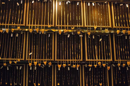 Nơi đây đã nhiều lần trở thành mục tiêu của khủng bố, như vào các năm 1993, 2009 và 2011.