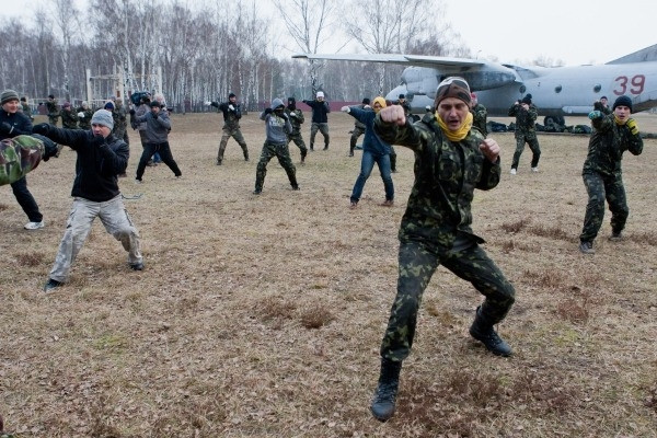 Lực lượng mới được tổng động viên tham gia huấn luyện Lực lượng mới được tổng động viên tham gia huấn luyện