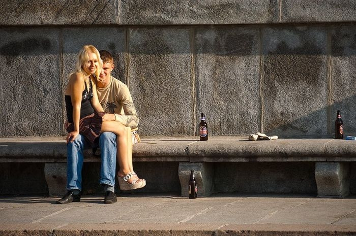 Những nụ hôn lãng mạn trên phố phường Moscow ảnh 4 Những nụ hôn lãng mạn trên phố phường Moscow ảnh 4