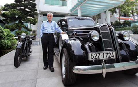 Chiếc Dodge được sản xuất năm 1936 ẩn chứa những dấu ấn như một huyền thoại. Chiếc Dodge được sản xuất năm 1936 ẩn chứa những dấu ấn như một huyền thoại.