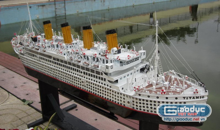 Nhà thơ Phạm Xuân Trường dự định sẽ lập bảo tàng tư gia về các mô hình tàu do chính tay ông tự làm