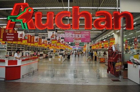 Tập đoàn bán lẻ Auchan sẽ đầu tư 500 triệu USD vào Việt Nam. Ảnh: Internationalsupermarketnews Tập đoàn bán lẻ Auchan sẽ đầu tư 500 triệu USD vào Việt Nam. Ảnh: Internationalsupermarketnews