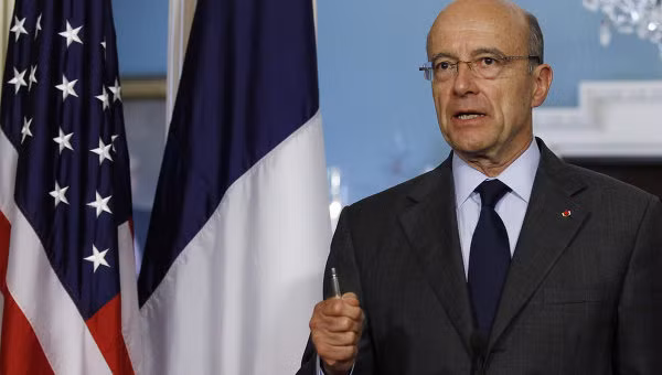 Ngoại trưởng Alain Juppe Ngoại trưởng Alain Juppe