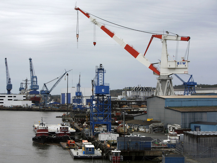 Xưởng lắp ráp con tàu này là Bath Iron Works ở Maine (Mỹ).
