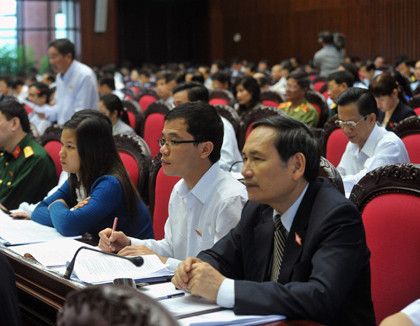 Đại biểu quốc hội cho ý kiến về Dự thảo Luật Giáo dục đại học Đại biểu quốc hội cho ý kiến về Dự thảo Luật Giáo dục đại học