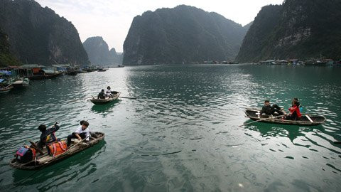 Lênh đênh con chữ giữa lòng biển khơi ảnh 15 Lênh đênh con chữ giữa lòng biển khơi ảnh 15