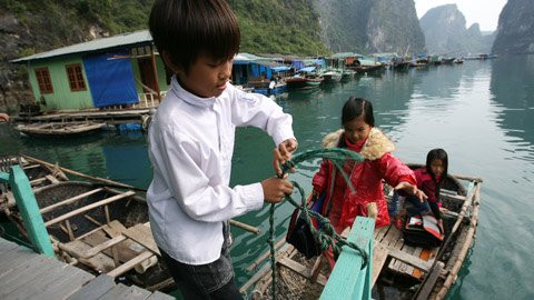 Lênh đênh con chữ giữa lòng biển khơi ảnh 4 Lênh đênh con chữ giữa lòng biển khơi ảnh 4