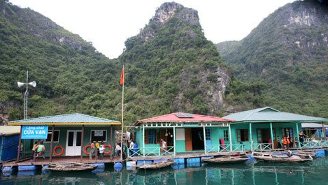 Lênh đênh con chữ giữa lòng biển khơi ảnh 1 Lênh đênh con chữ giữa lòng biển khơi ảnh 1