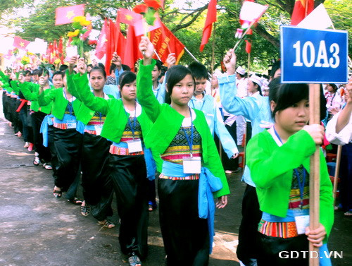 Chính sách hỗ trợ HS trường PTDT bán trú sẽ làm giảm bớt khó khăn trong việc học tập và rèn luyện của HS góp phần nâng cao chất lượng giáo dục những vùng miền còn nhiều khó khăn. Ảnh, gdtd.vn Chính sách hỗ trợ HS trường PTDT bán trú sẽ làm giảm bớt khó khăn trong việc học tập và rèn luyện của HS góp phần nâng cao chất lượng giáo dục những vùng miền còn nhiều khó khăn. Ảnh, gdtd.vn
