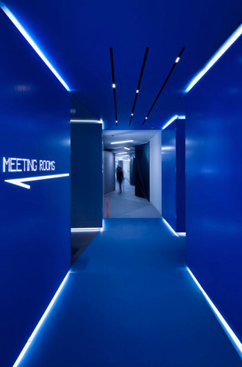 Khám phá đại bản doanh của Google ở London ảnh 12