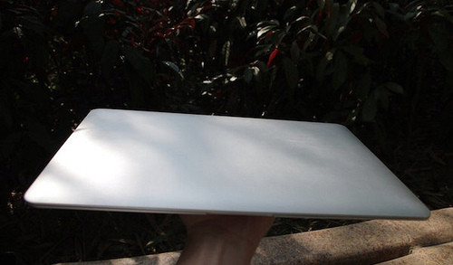 MacBook Air "nhái" giá chỉ hơn 8 triệu đồng ảnh 5 MacBook Air "nhái" giá chỉ hơn 8 triệu đồng ảnh 5