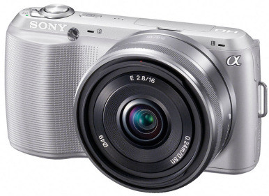 Máy ảnh ống kính rời nhỏ gọn NEX C3 của Sony. Máy ảnh ống kính rời nhỏ gọn NEX C3 của Sony.
