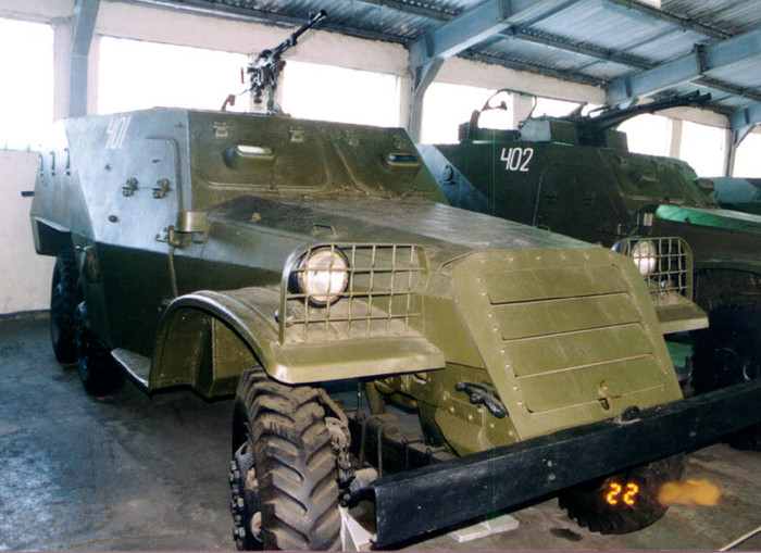 Xe thiết giáp chở bộ binh BTR-152 trong biên chế của Quân đội nhân dân Việt Nam Xe thiết giáp chở bộ binh BTR-152 trong biên chế của Quân đội nhân dân Việt Nam