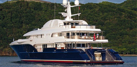 Du thuyền Sycara V đang đi qua những vùng biển có quang cảnh và khí hậu tuyệt đẹp. Du thuyền Sycara V đang đi qua những vùng biển có quang cảnh và khí hậu tuyệt đẹp.