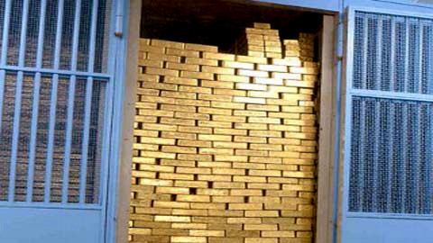 Kho có chứa tổng cộng 550.000 thỏi vàng, với tổng trị giá hơn 21 tỷ USD Kho có chứa tổng cộng 550.000 thỏi vàng, với tổng trị giá hơn 21 tỷ USD