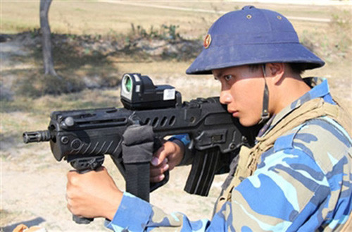 Súng trường tấn công do Israel nghiên cứu