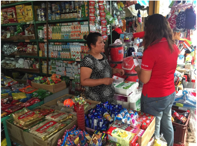 Nhân viên Techcombank đến tận nơi để giới thiệu về chương trình đến với từng khách hàng. Nhân viên Techcombank đến tận nơi để giới thiệu về chương trình đến với từng khách hàng.