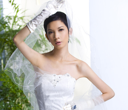 Xuân Lan tự biến mình thành "nạn nhân" của một trò đùa trên mạng xã hội facebook Xuân Lan tự biến mình thành "nạn nhân" của một trò đùa trên mạng xã hội facebook