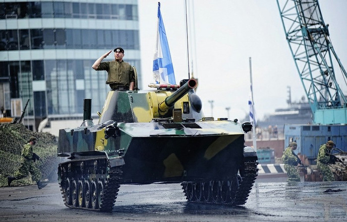 Những hình ảnh ấn tượng trong "Ngày Hải quân" tại Nga 29/7/2012