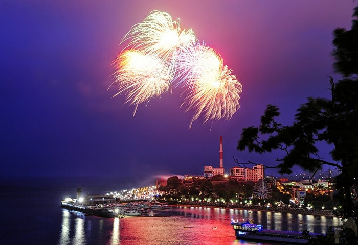 Những hình ảnh ấn tượng trong "Ngày Hải quân" tại Nga 29/7/2012