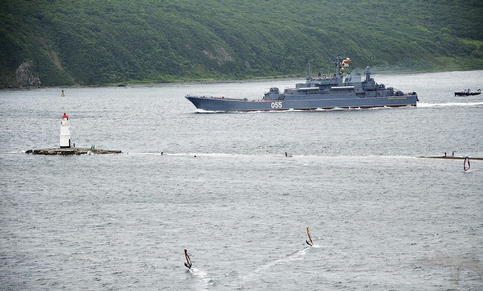 Những hình ảnh ấn tượng trong "Ngày Hải quân" tại Nga 29/7/2012