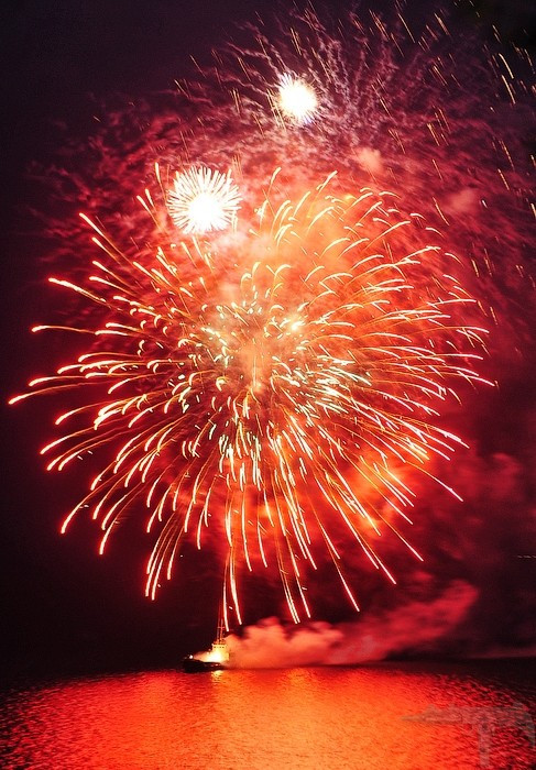 Những hình ảnh ấn tượng trong "Ngày Hải quân" tại Nga 29/7/2012