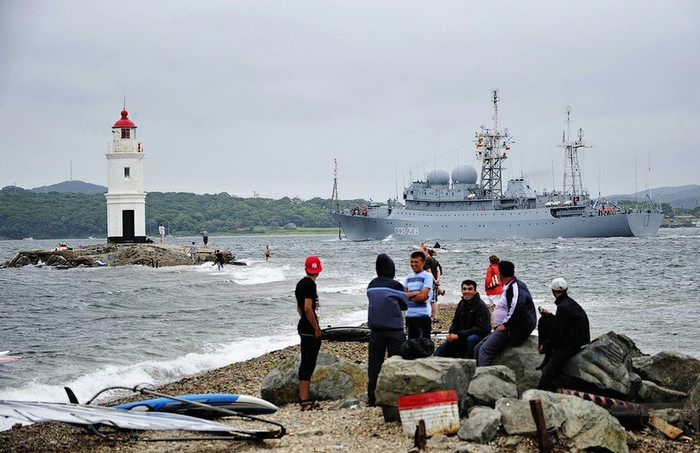 Những hình ảnh ấn tượng trong "Ngày Hải quân" tại Nga 29/7/2012