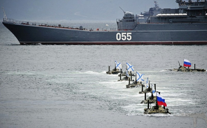 Những hình ảnh ấn tượng trong "Ngày Hải quân" tại Nga 29/7/2012