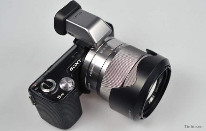 EVF nằm chung với máy EVF nằm chung với máy