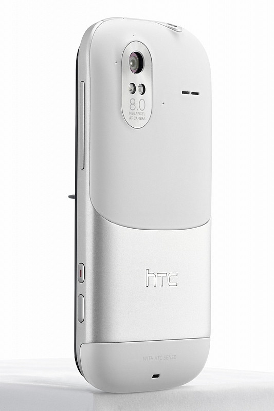 T-Mobile cho biết sẽ bắt đầu bán ra Amaze 4G từ 12 tháng 10 tới và bắt đầu cho phép đặt hành trước từ 10 tháng 10. Máy có giá 259USD kèm hợp đồng. T-Mobile cho biết sẽ bắt đầu bán ra Amaze 4G từ 12 tháng 10 tới và bắt đầu cho phép đặt hành trước từ 10 tháng 10. Máy có giá 259USD kèm hợp đồng.