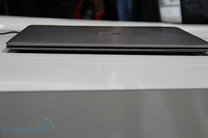 Acer nói rằng Aspire S3 có thể phục hồi từ chế độ sleep ít hơn 2 giây nếu máy đã "ngủ" ít hơn 30 phút. Với thời gian ngủ dài hơn, cần 6 giây máy mới có thể sử dụng được. Acer nói rằng Aspire S3 có thể phục hồi từ chế độ sleep ít hơn 2 giây nếu máy đã "ngủ" ít hơn 30 phút. Với thời gian ngủ dài hơn, cần 6 giây máy mới có thể sử dụng được.