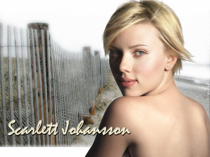 9. Scarlett Johansson Gần đây, có nhiều thông tin nói rằng những bức ảnh khỏa thân của Johansson bị rò rỉ đã bắt đầu phát tán trên mạng. Đó có lẽ là lý do giải thích tại sao cô lại “có chỗ” trong danh sách nguy hiểm. 9. Scarlett Johansson Gần đây, có nhiều thông tin nói rằng những bức ảnh khỏa thân của Johansson bị rò rỉ đã bắt đầu phát tán trên mạng. Đó có lẽ là lý do giải thích tại sao cô lại “có chỗ” trong danh sách nguy hiểm.