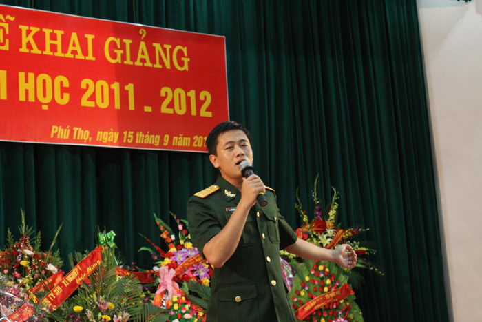 và mạnh mẽ với giọng ca Nguyễn Khánh qua ca khúc Tình Ca