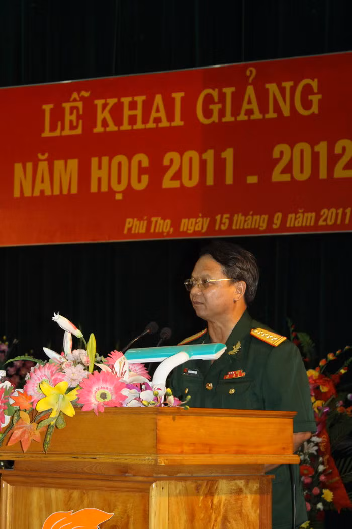 Đại tá Nguyễn Quang Diện - Chính ủy nhà trường