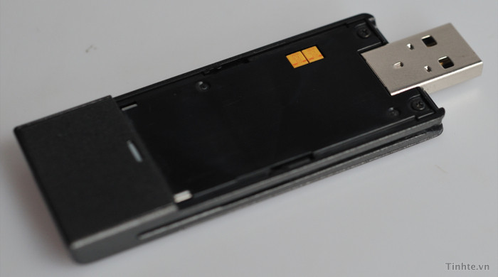 USB 3G 7,2Mbps bán riêng với giá 1 triệu đồng USB 3G 7,2Mbps bán riêng với giá 1 triệu đồng