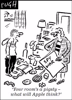 Một bức tranh biếm hoạ về dịch vụ "máy bay gián điệp" của Apple. Một người mẹ mắng con trai rằng: "Phòng của con bừa bộn như một cái chuồng lợn. Apple sẽ nghĩ sao hả?". Một bức tranh biếm hoạ về dịch vụ "máy bay gián điệp" của Apple. Một người mẹ mắng con trai rằng: "Phòng của con bừa bộn như một cái chuồng lợn. Apple sẽ nghĩ sao hả?".