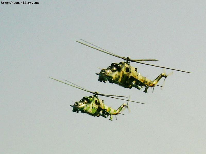 Tập trận “Đáp trả tương xứng 2011” diễn ra ở Chernivtsi, Ucraina Tập trận “Đáp trả tương xứng 2011” diễn ra ở Chernivtsi, Ucraina