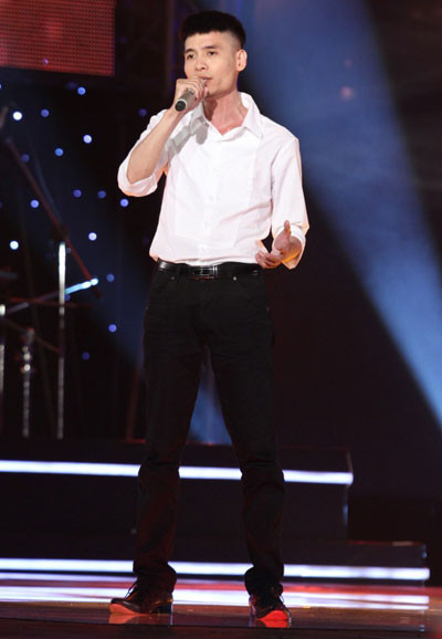 Trước thí sinh Kim Cương, Thu Minh nói đùa: "Kim Cương hợp với Mr Đàm. Tôi mong bạn sẽ là một trong những viên kim cương sáng nhất của anh Đàm Vĩnh Hưng". Trước thí sinh Kim Cương, Thu Minh nói đùa: "Kim Cương hợp với Mr Đàm. Tôi mong bạn sẽ là một trong những viên kim cương sáng nhất của anh Đàm Vĩnh Hưng".