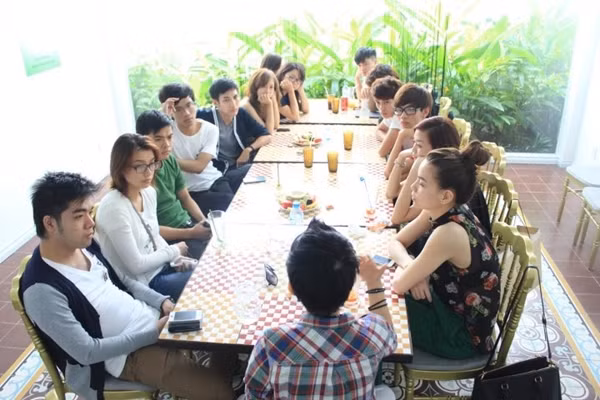 Muôn vẻ 'ăn chơi, tập tành' 4 đội chơi The Voice ảnh 9