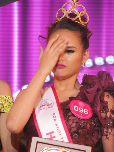 Và những giọt nước mắt hạnh phúc của Lại Hương Thảo Và những giọt nước mắt hạnh phúc của Lại Hương Thảo