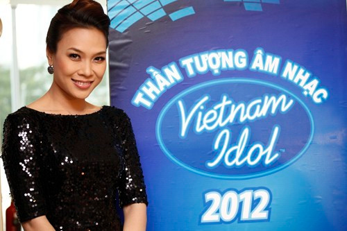 Được biết, đơn vị sản xuất của Vietnam Idol 2012 cũng đã phải chi một số tiền không dưới nửa tỷ đồng để Mỹ Tâm có thể toàn tâm toàn ý đảm nhận vai trò giám khảo trong suốt hành trình tìm kiếm Thần tượng âm nhạc Việt 2012.