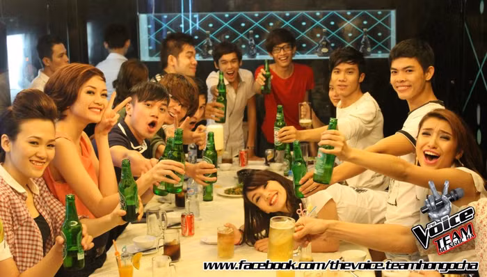 Muôn vẻ 'ăn chơi, tập tành' 4 đội chơi The Voice ảnh 6