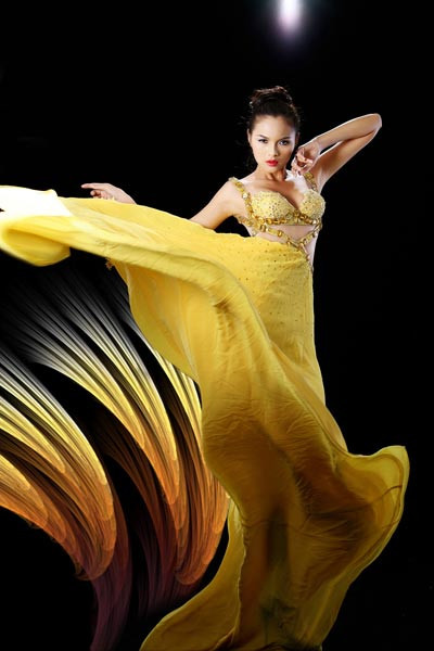 Nguyên nhân dẫn đến sự việc đáng tiếc này chỉ vì Bảo Trúc có nói rằng Diễm Châu đã làm xước xe của cô. Nguyên nhân dẫn đến sự việc đáng tiếc này chỉ vì Bảo Trúc có nói rằng Diễm Châu đã làm xước xe của cô.