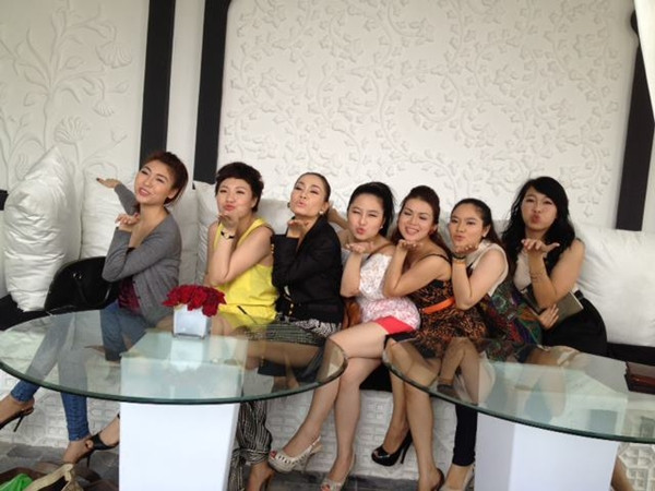 Muôn vẻ 'ăn chơi, tập tành' 4 đội chơi The Voice ảnh 10 Muôn vẻ 'ăn chơi, tập tành' 4 đội chơi The Voice ảnh 10